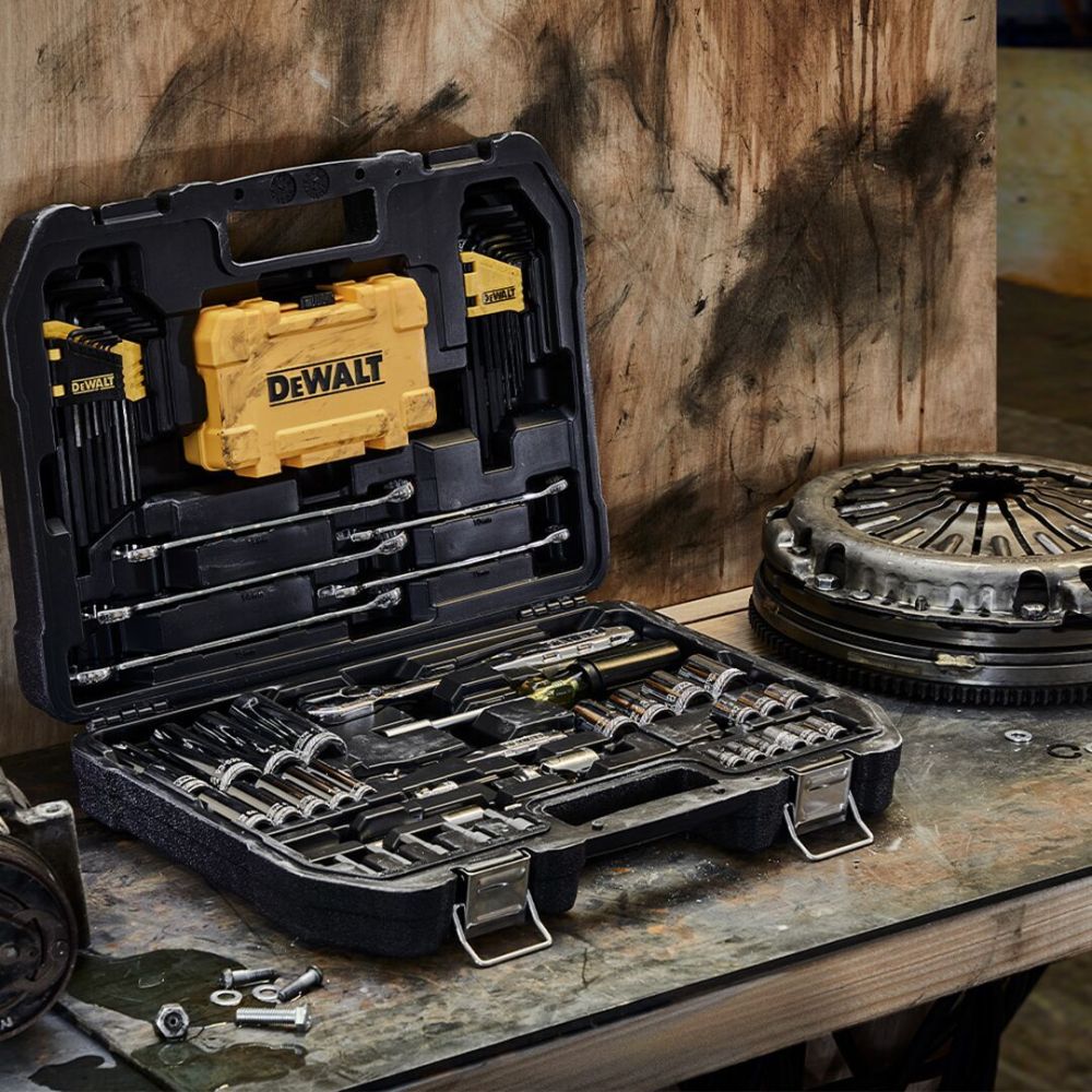 Набор инструментов и оснастки DEWALT DWMT73800-1, 89 предметов, в кейсе