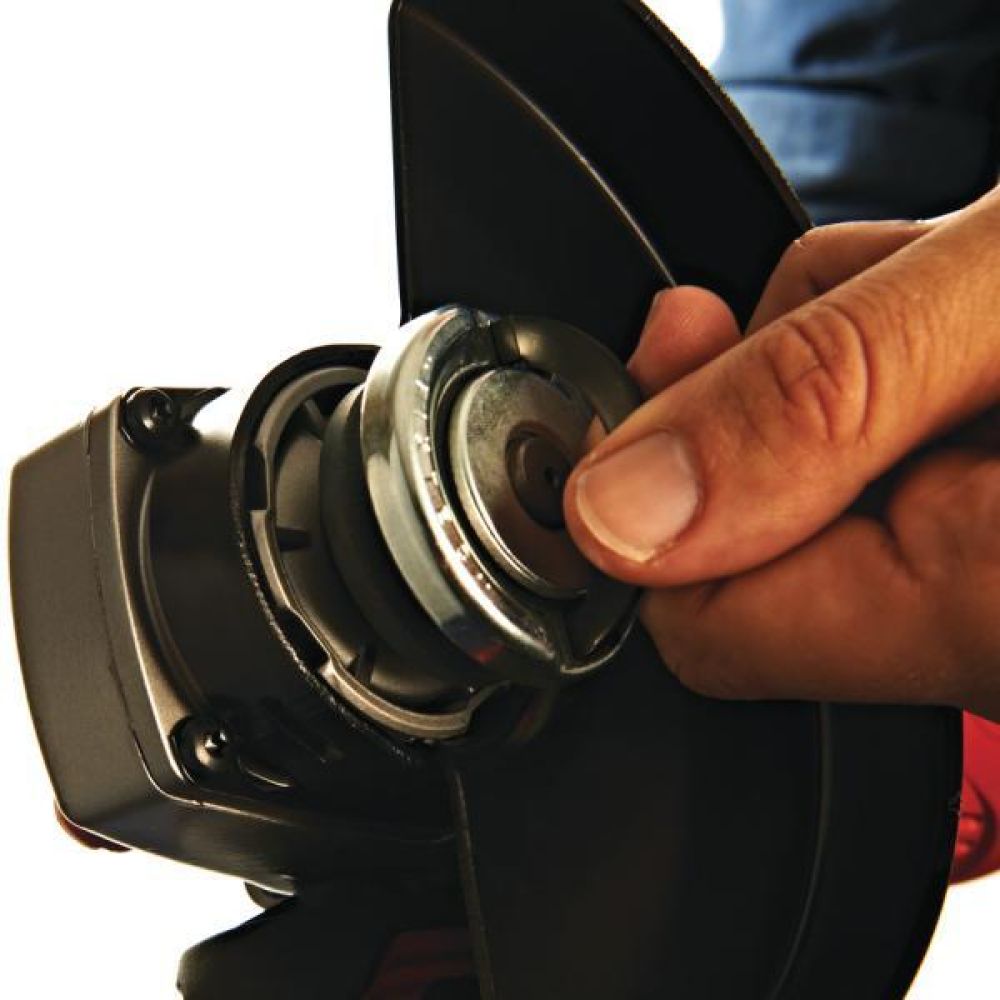 Угловая шлифмашина Milwaukee с регулировкой оборотов AGV 17-125 XE, 4933432230