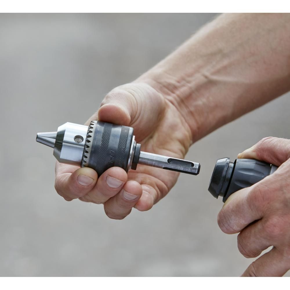 Аккумуляторный перфоратор BLACK+DECKER BCD900E2K, SDS Plus 18В, 6650 уд/мин, 1.2 Дж, 2x2.5 Ач, кейс