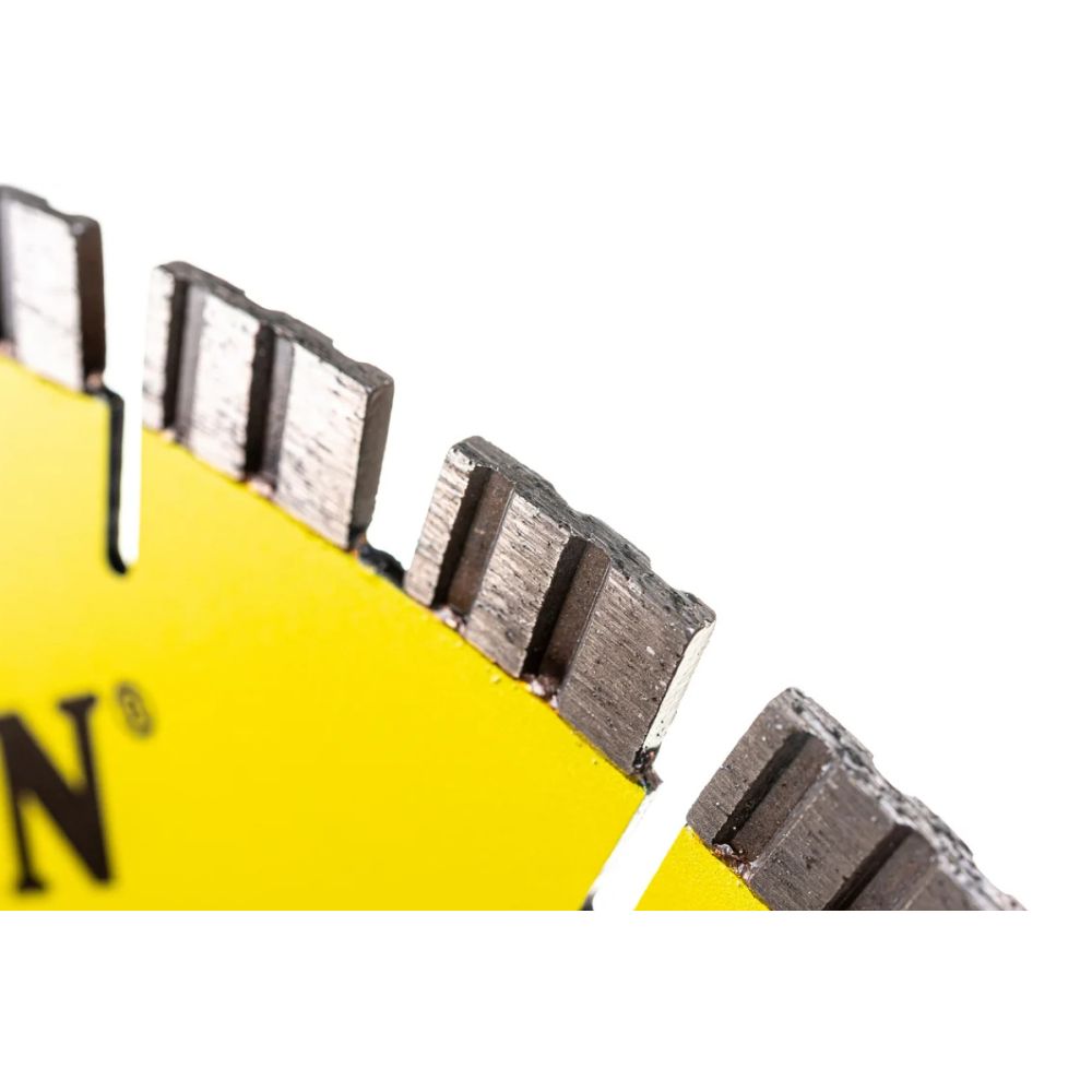 Диск алмазный Champion Asphalt Runner JB 350х25.4мм (C1614)