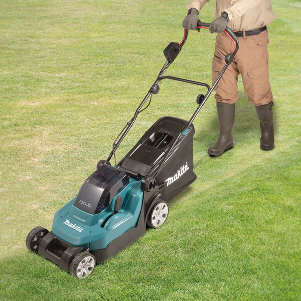 Аккумуляторная газонокосилка Makita DLM382Z, 18 В, 3700 об/мин, 40 л, без АКБ и ЗУ (УЦЕНЕННЫЙ ТОВАР) (DLM382Z/BU)