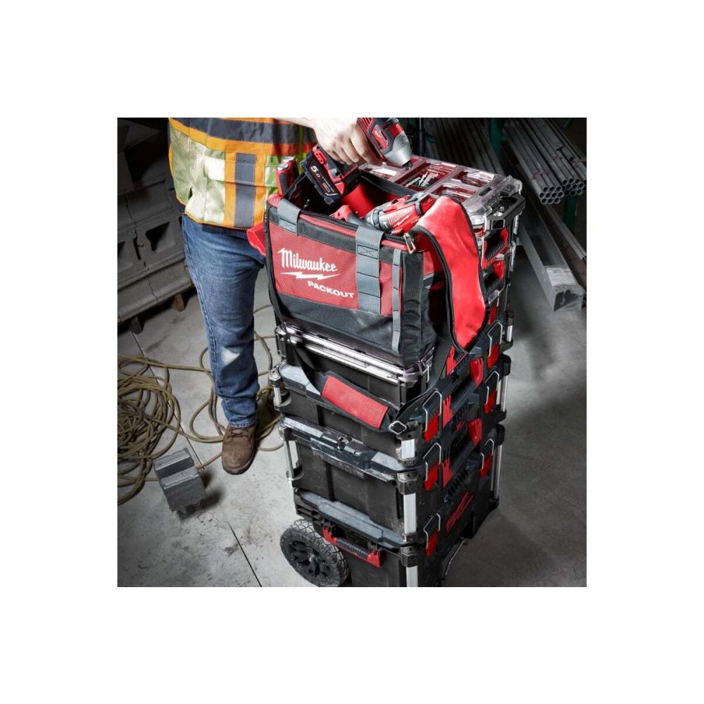 Сумка Milwaukee PACKOUT, закрытая, 50 см, 4932471067