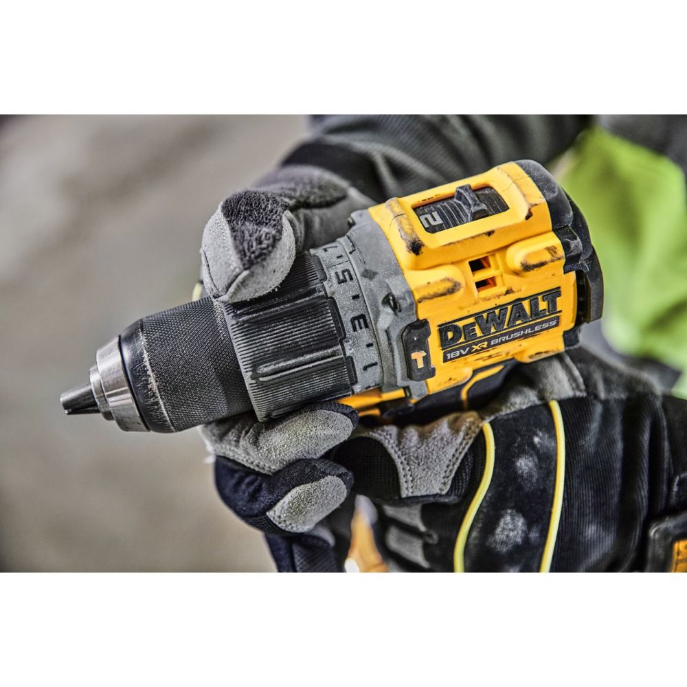 Ударная дрель-шуруповерт DEWALT DCD805NT, 18 В, 2000 об/мин, 34000 уд/мин, без АКБ и ЗУ, в кейсе TSTAK (DCD805NT-XJ)