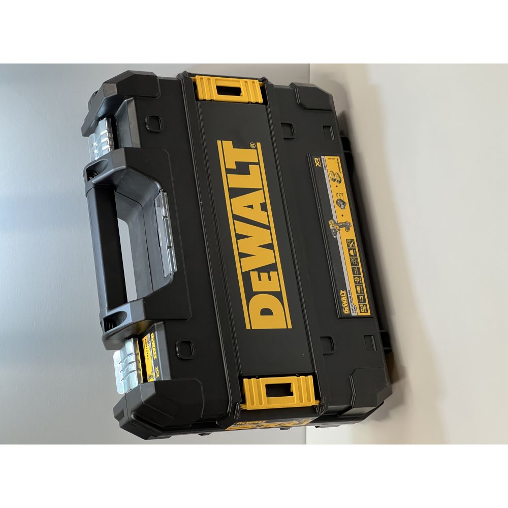 Аккумуляторная дрель-шуруповерт DEWALT DCD791D2, 18 В, 2000 об/мин, с 2 АКБ 2 Ач и ЗУ, в кейсе TSTAK(УЦЕНЕННЫЙ ТОВАР) (DCD791D2-QW/U1)