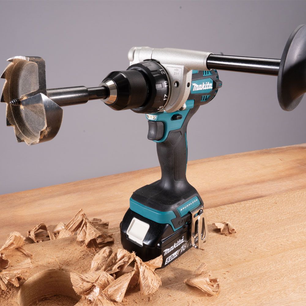 Аккумуляторная ударная дрель-шуруповерт Makita DHP486Z, 18 В, 2100 об/мин, без АКБ и ЗУ
