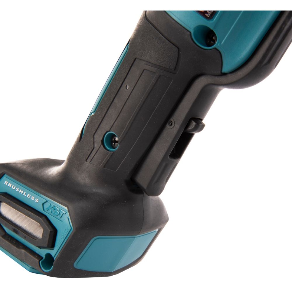 Аккумуляторная угловая шлифмашина Makita GA013GU201, 40 В, 125 мм, 8500 об/мин, с 2 АКБ 4 Ач и ЗУ, в кейсе MakPac
