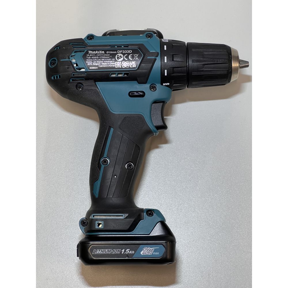 Аккумуляторная дрель-шуруповерт Makita DF333DWYE, 12 В, 1700 об/мин, с 2 АКБ 1.5 Ач и ЗУ, в кейсе (УЦЕНЕННЫЙ ТОВАР) (DF333DWYE/U)