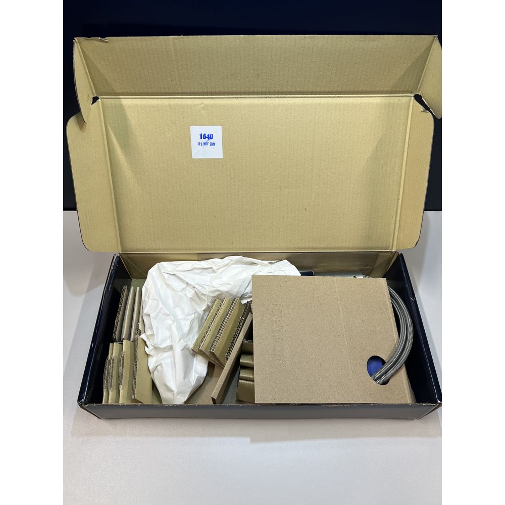 Смеситель для раковины GROHE Cubeo, XL-size, хром (1017290000/U), уцененный товар