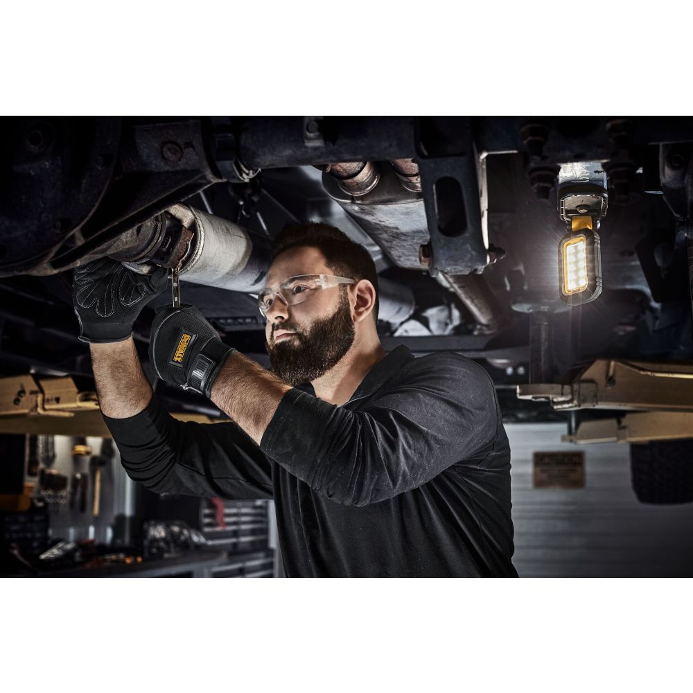 Аккумуляторный фонарь DEWALT DCL182, 1000 лм, со встроенной АКБ (DCL182-A9)