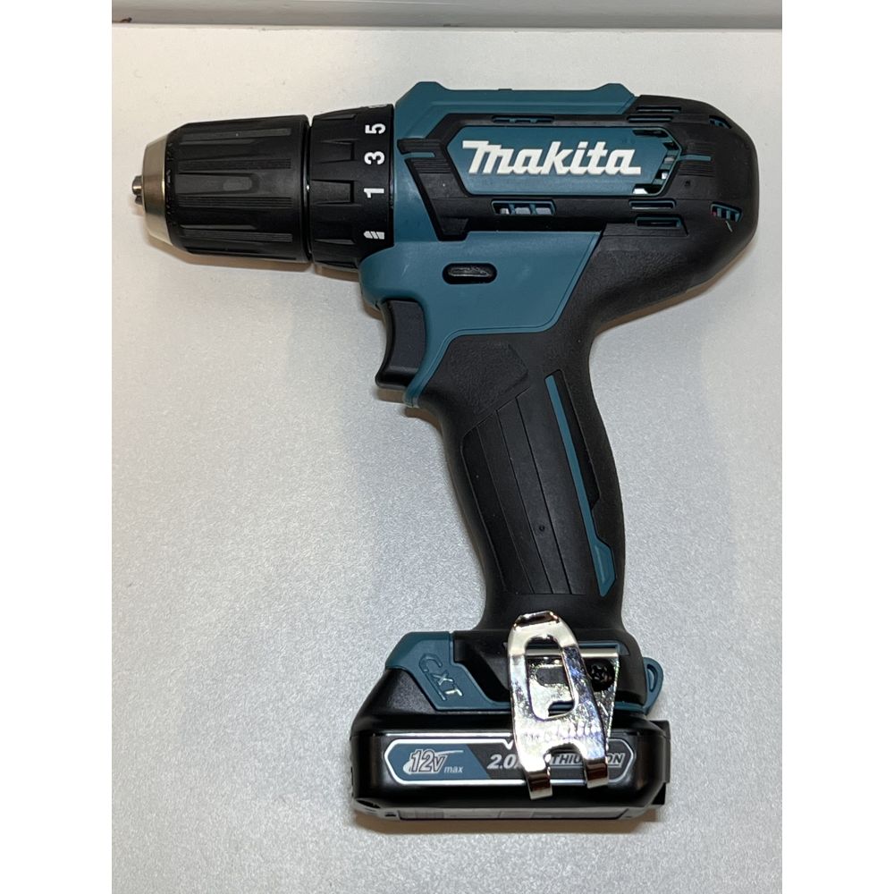 Аккумуляторная дрель-шуруповерт Makita DF333DWAE, 12 В, 1700 об/мин, с 2 АКБ 2 Ач и ЗУ, в кейсе (УЦЕНЕННЫЙ ТОВАР) (DF333DWAE/U)
