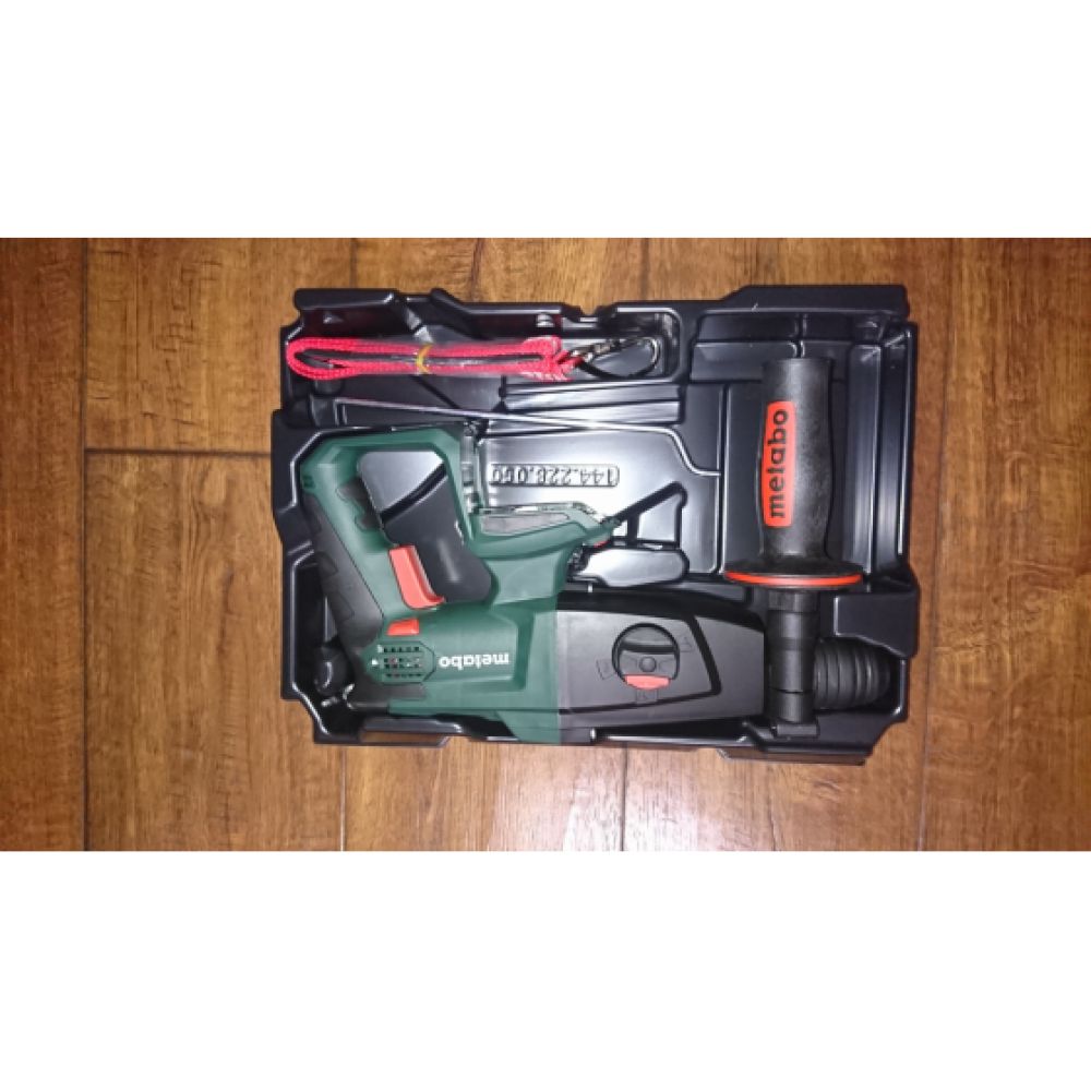 Перфоратор аккумуляторный Metabo KHA 18 LTX+ ЗУ ASC 55, T03320