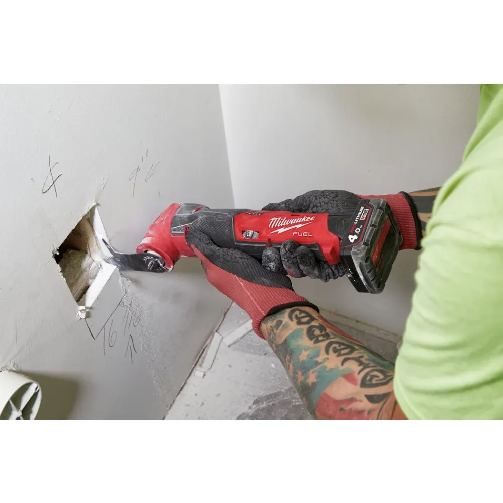 Аккумуляторный многофункциональный инструмент Milwaukee M12 FMT-422X 4933472240, 20000 об/мин, с 2 АКБ 4 и 2 Ач и ЗУ, в кейсе