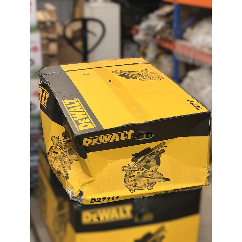 Комбинированная торцовочная пила DEWALT D27111, 1500 Вт, 305 мм, 2950 об/мин, (УЦЕНЕННЫЙ ТОВАР) (D27111-QS/U1)