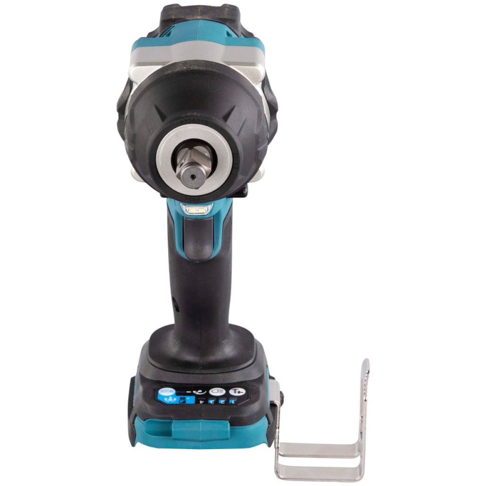 Аккумуляторный гайковерт Makita DTW700RF1J, 18 В, 1000 Нм, 2700 уд/мин, с АКБ 3 Ач и ЗУ, в кейсе MakPac