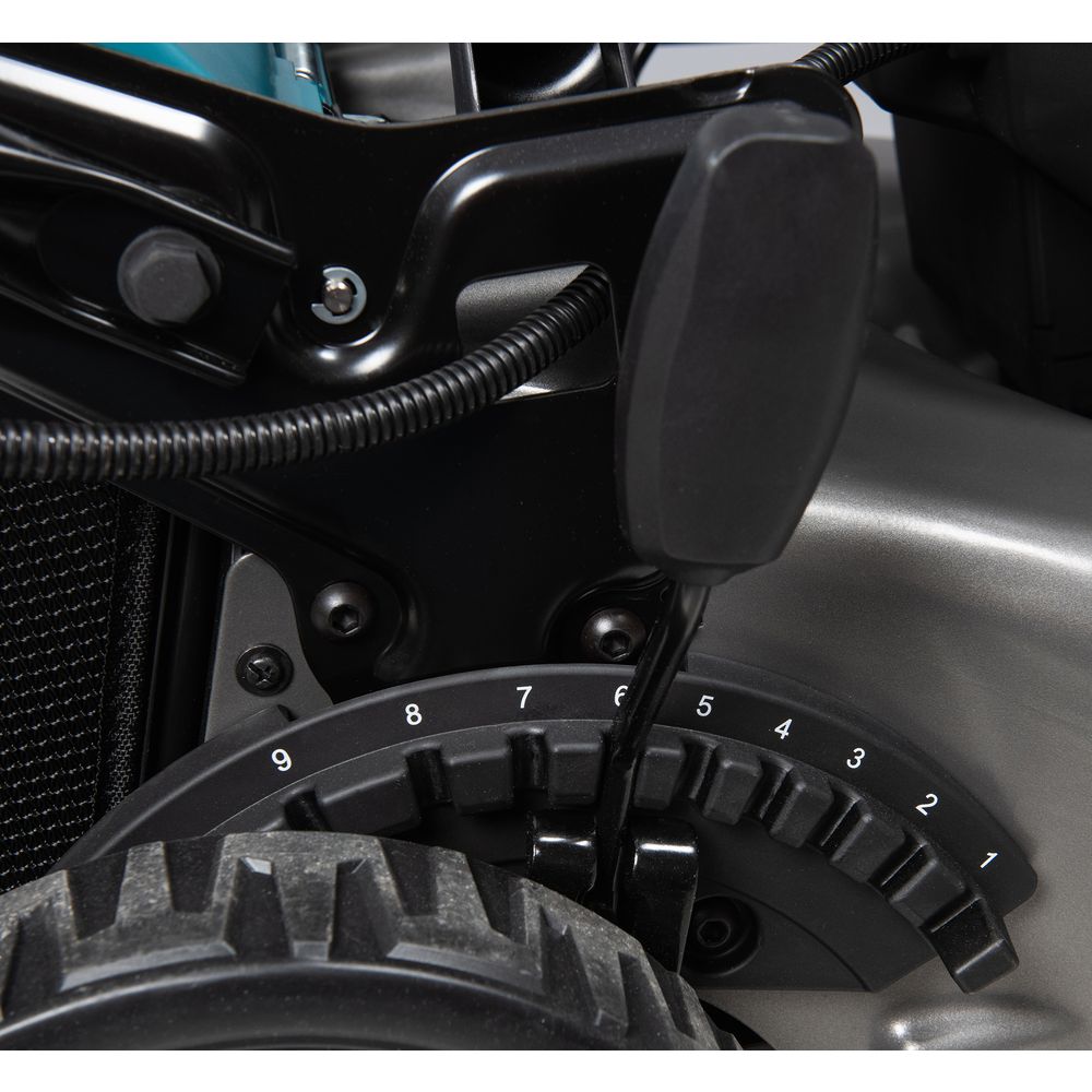 Аккумуляторная газонокосилка Makita XGT 2x40 В, 48 см, 62 л, без АКБ и ЗУ, LM001GZ