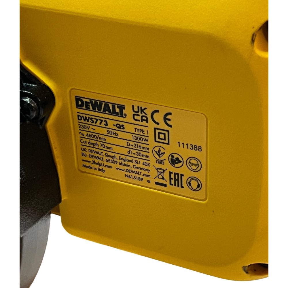 Торцовочная пила DEWALT DWS773, 1300 Вт, 216 мм, 4600 об/мин (DWS773-QS/U), уцененный товар