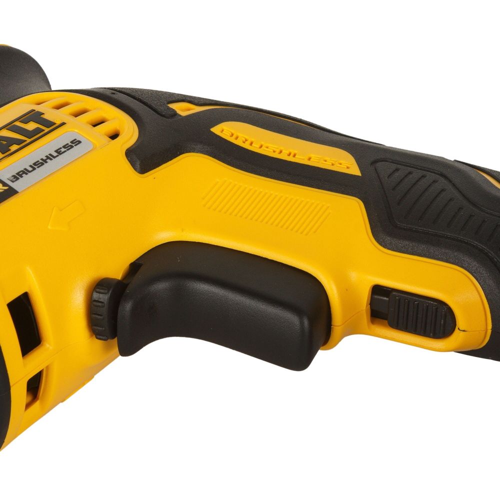 Аккумуляторный ленточный шуруповерт DEWALT DCF620E1K, 18 В, 30 Нм, 4400 об/мин, с АКБ 1.7 Ач, без ЗУ, в кейсе TSTAK (DCF620E1K-XJ)