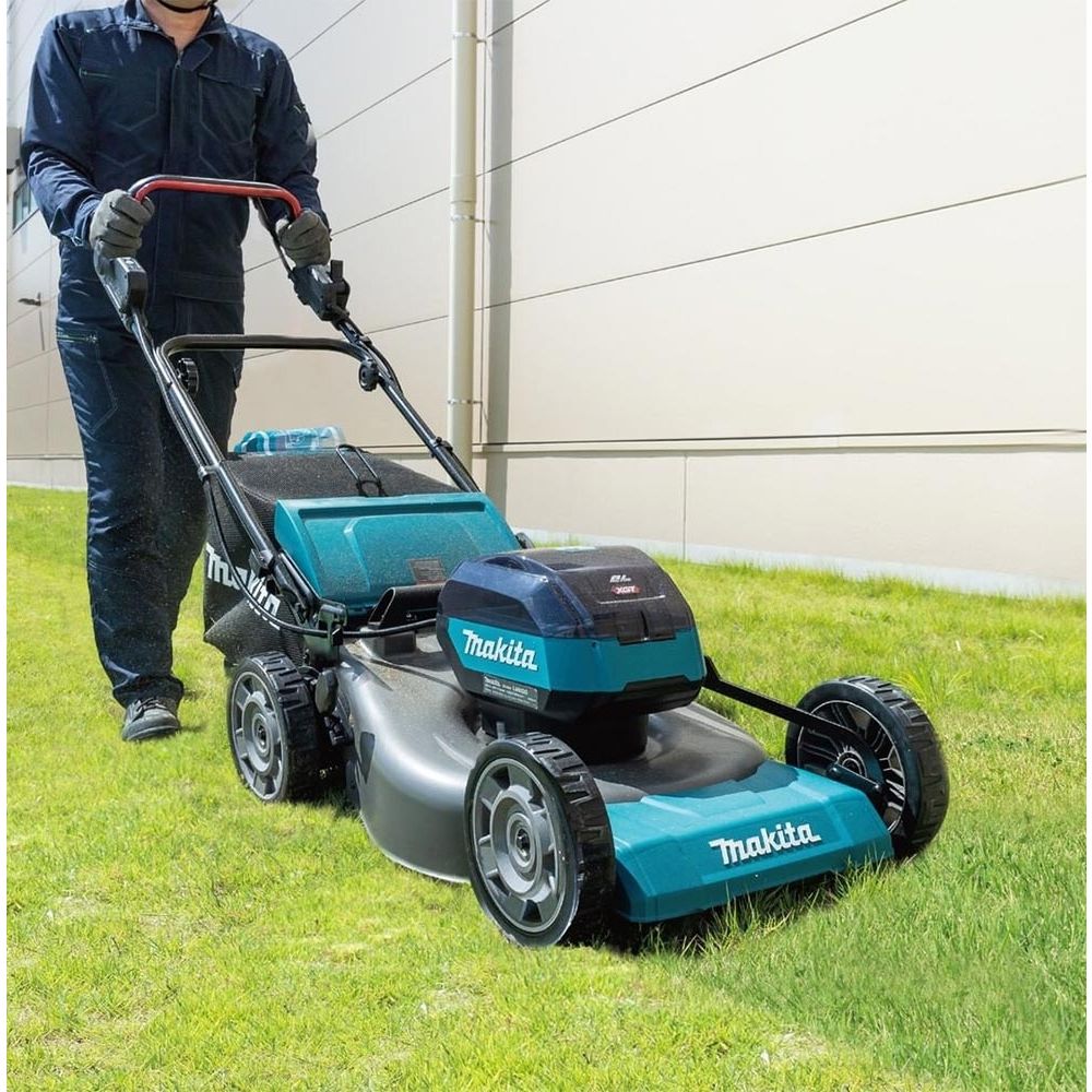 Аккумуляторная газонокосилка Makita XGT 2x40 В, 53 см, 70 л, без АКБ и ЗУ, LM002GZ