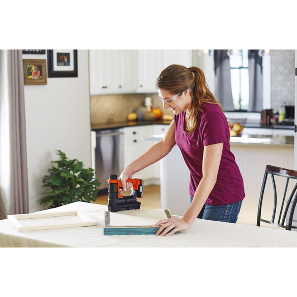 Аккумуляторный степлер, BLACK+DECKER BDCT12N, GoPak 12В USB, Без АКБ