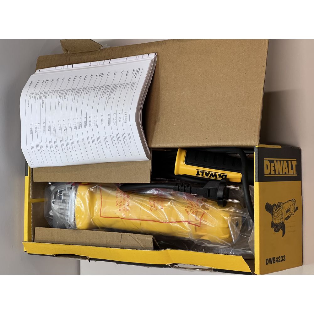 Угловая шлифмашина DEWALT DWE4233, 1400 Вт, 125 мм, 11500 об/мин, (УЦЕНЕННЫЙ ТОВАР) (DWE4233-QS/U)