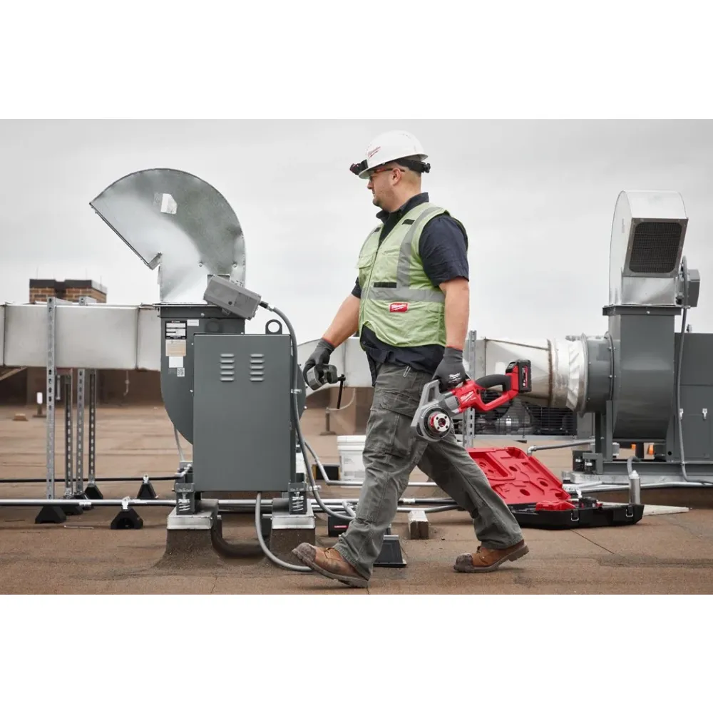 Аккумуляторный резьбонарезной инструмент Milwaukee M18 FPT114-0C, для труб 1¼", 18 В, без АКБ и ЗУ, в кейсе, 4933480220