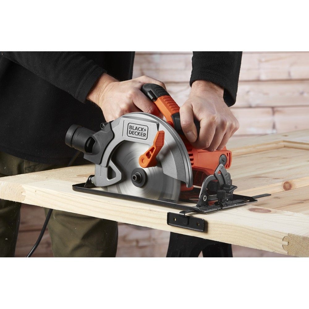 Дисковая пила BLACK+DECKER CS1550, 1500 Вт, диаметр диска 190 мм, пропил 66 мм