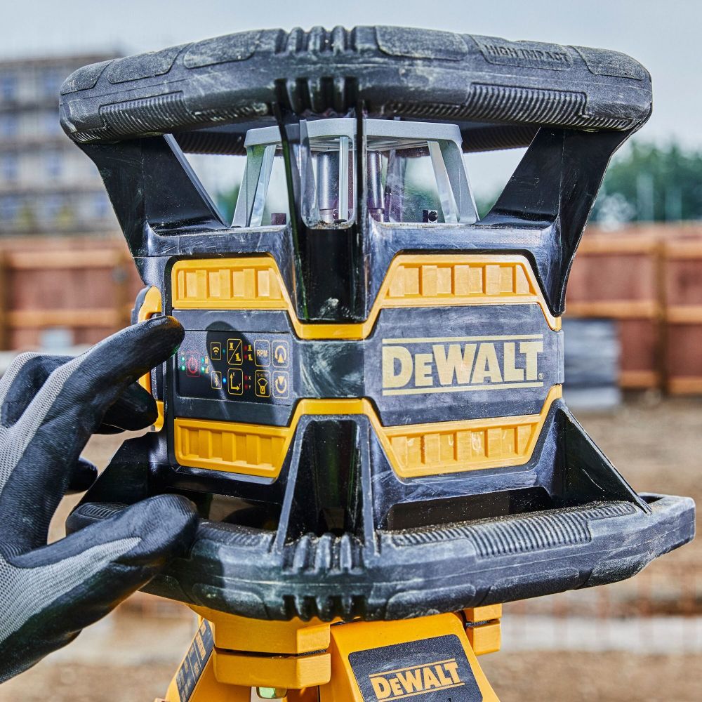 Аккумуляторный лазерный нивелир DEWALT DCE080D1RS, 18 В, красный луч, 60 м, с АКБ 2 Ач и ЗУ, в кейсе TSTAK (DCE080D1RS-QW)