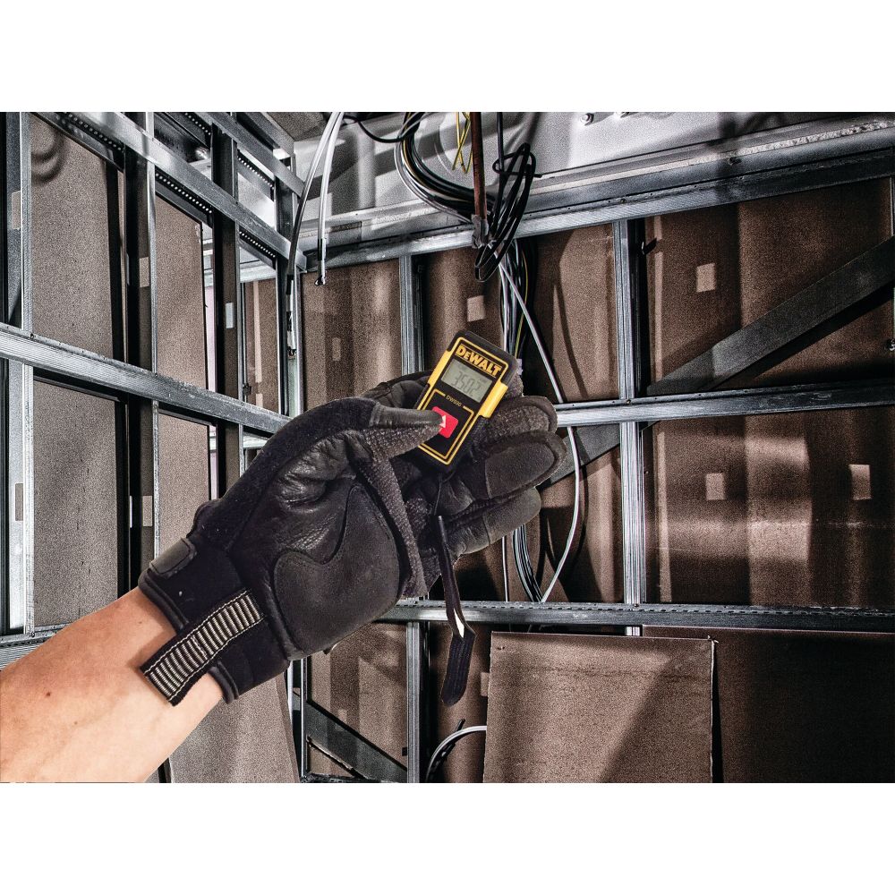 Аккумуляторный лазерный дальномер DEWALT DW030PL, 3.7 В, красный луч, 9 м, со встроенной АКБ (DW030PL-XJ)