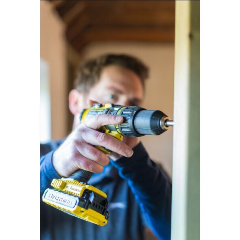 Аккумуляторная ударная дрель-шуруповерт Stanley Fatmax FMC625D2, кейс, 18В, Li-ion