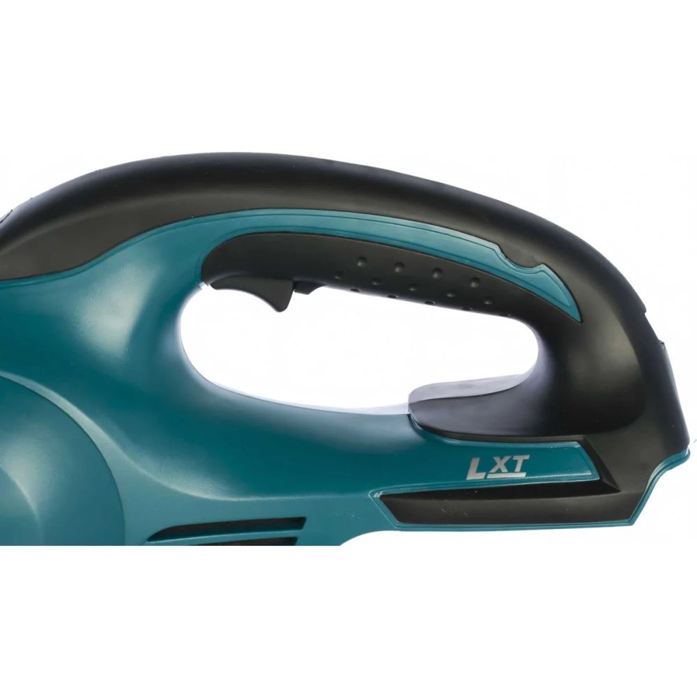 Строительный пылесос Makita DCL180Z, 4.2 кПа, , 12 В, 0.65 л, без АКБ и ЗУ, с комплектом аксессуаров