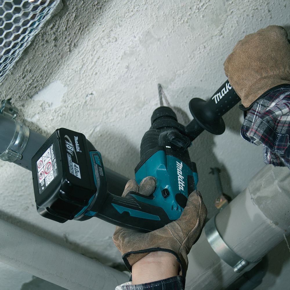 Аккумуляторный перфоратор Makita DHR165RME, 18 В, 1.3 Дж, 5300 уд/мин, с 2 АКБ 2 Ач и ЗУ, в кейсе