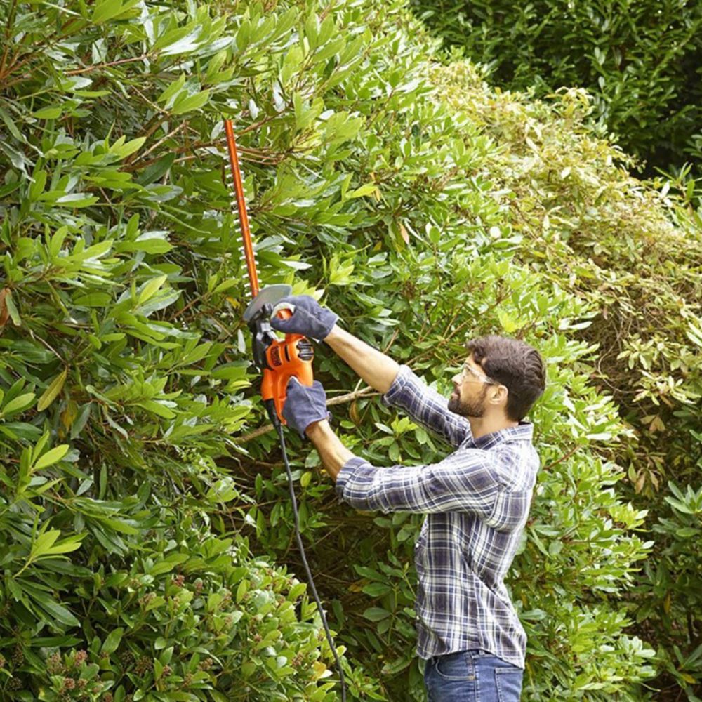 Кусторез BLACK+DECKER, 420 Вт, 45 см, BEHT201