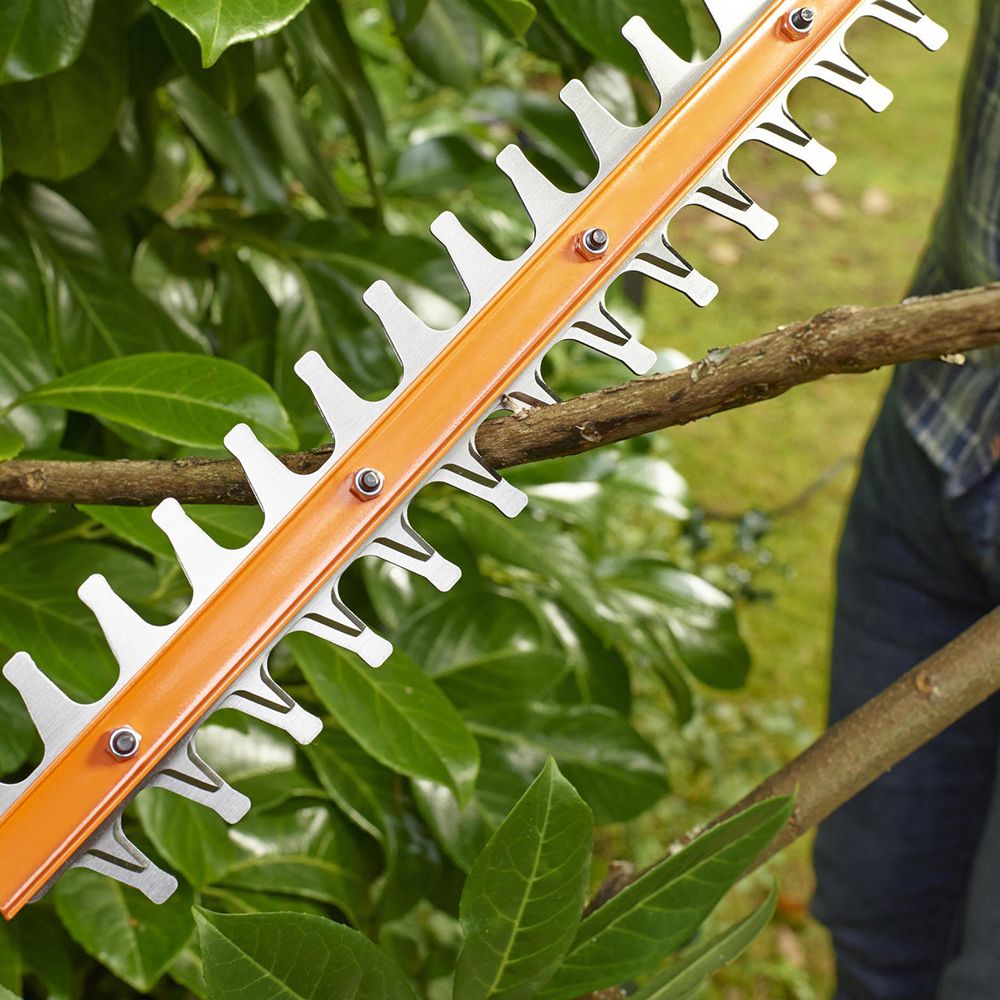 Кусторез BLACK+DECKER, 450 Вт, 50 см, BEHT251