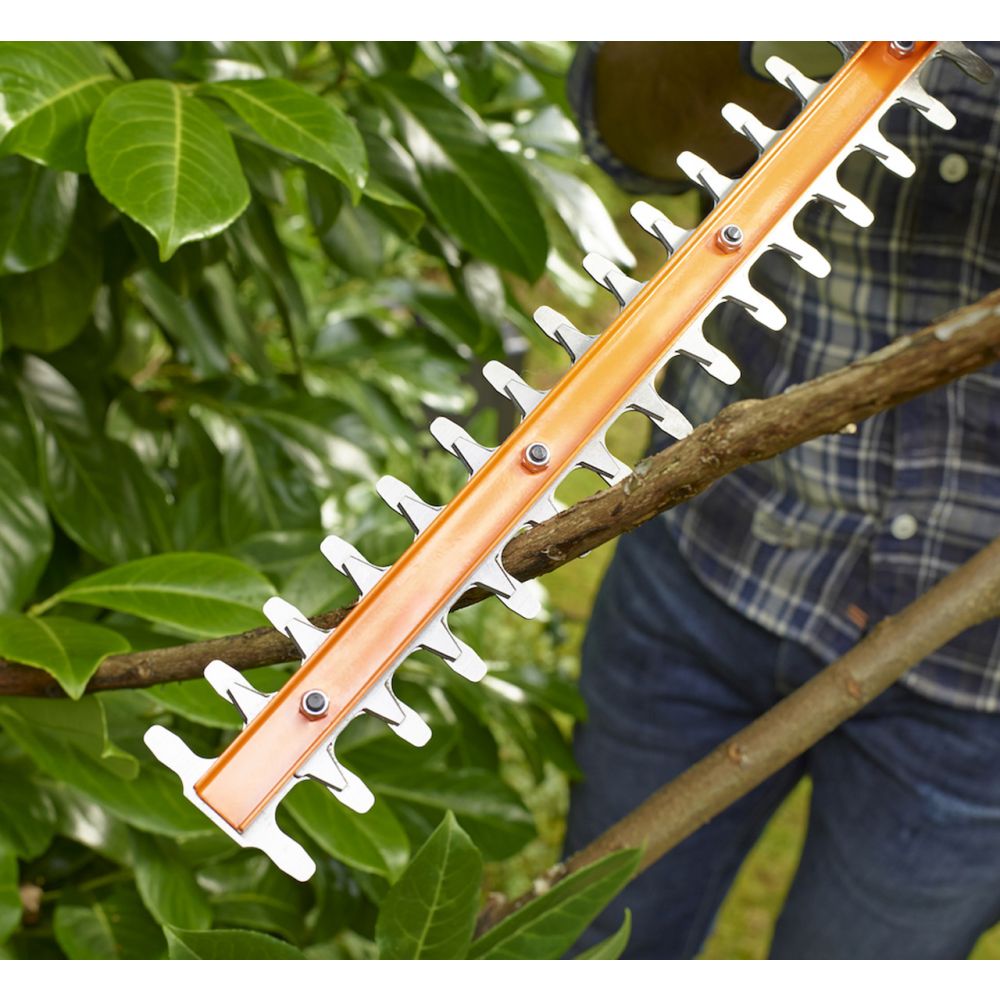 Кусторез BLACK+DECKER, 420 Вт, 45 см, BEHT201