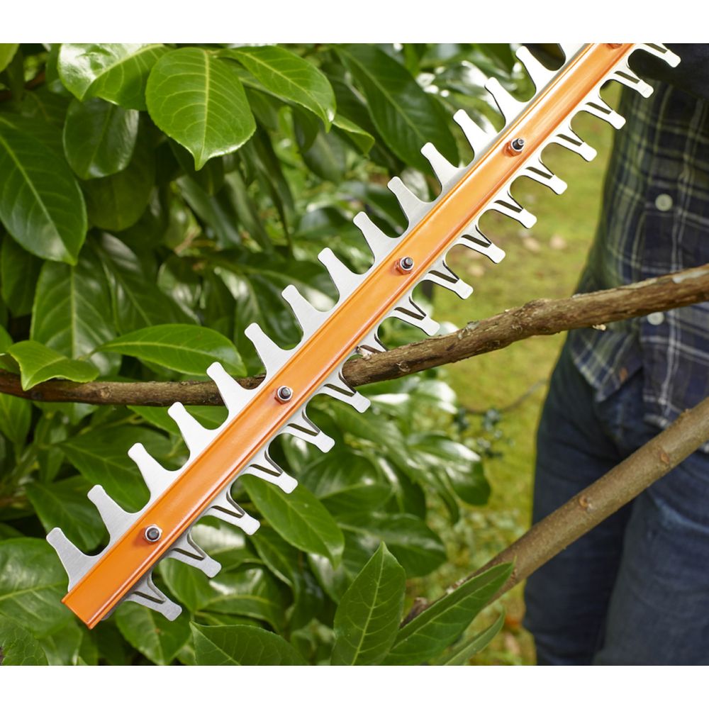 Кусторез BLACK+DECKER, 450 Вт, 50 см, BEHT251