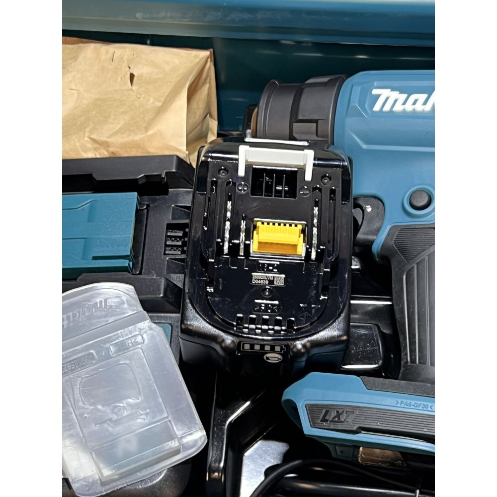 Аккумуляторный тепловой пистолет (фен) Makita LXT 18В, 1 режим, 550°, АКБ 5.0 Ач, З/У, кейс MakPac (УЦЕНЕННЫЙ ТОВАР) DHG181RT1J
