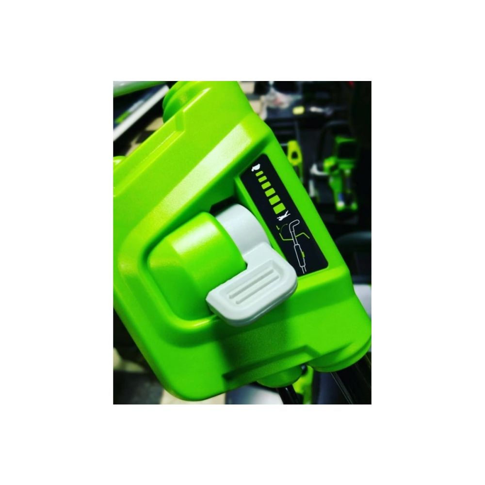 Аккумуляторная газонокосилка Greenworks, 40 В, 46 см, 55 л, c АКБ 4 Ач и ЗУ, 2506807UB