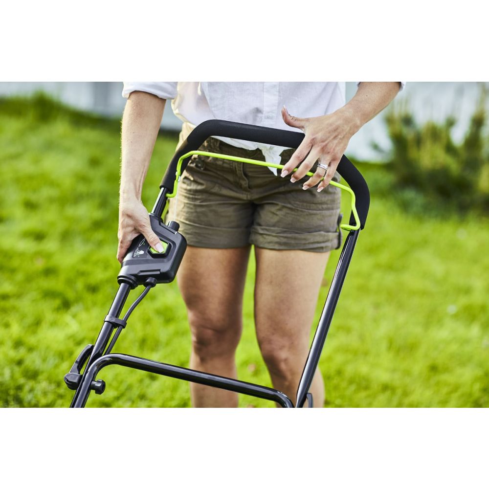 Аккумуляторная газонокосилка Greenworks, 48 В, 41 см, 50 л, с 2 АКБ 4 Ач и ЗУ, 2512607UD