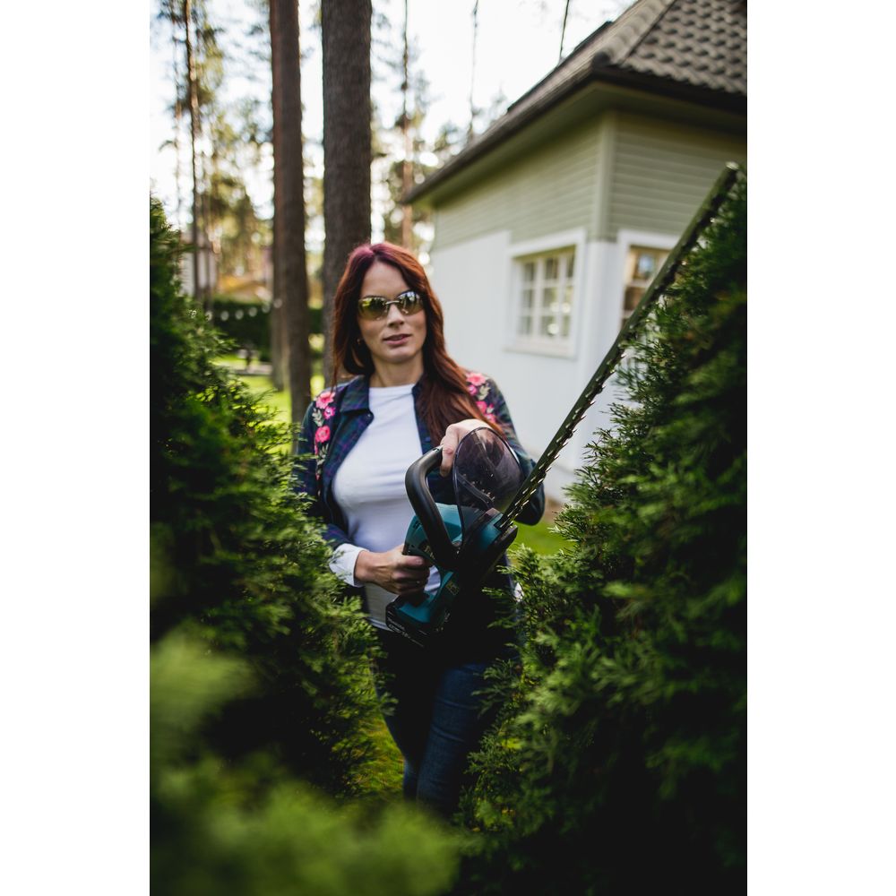 Аккумуляторный кусторез Makita, 18 В, 52 см, 2700 ход/мин, без АКБ и ЗУ, DUH523Z