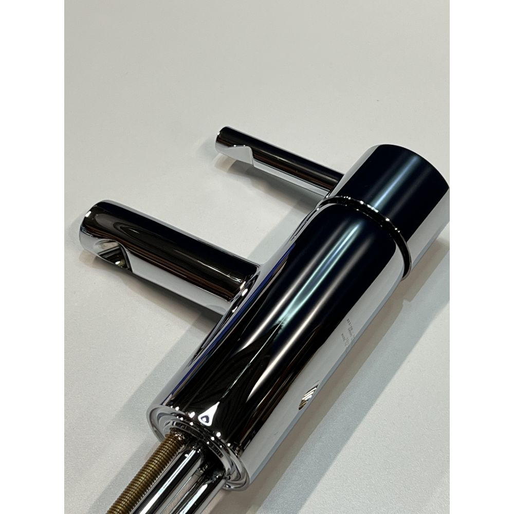 Смеситель для раковины GROHE Essence с донным клапаном и гигиеническим душем, S-size, хром (32535000/U), уцененный товар