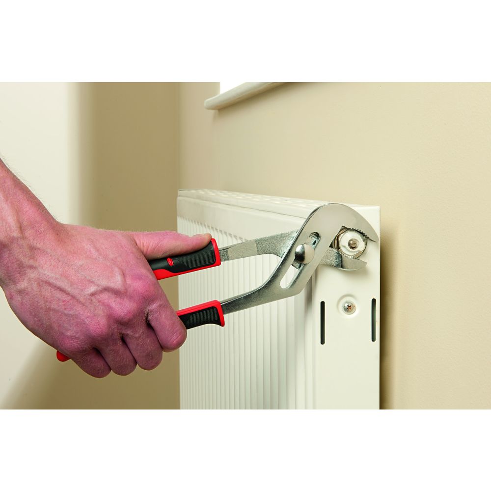 Пассатижи переставные сантехнические BLACK+DECKER BDHT0-71623, 250мм