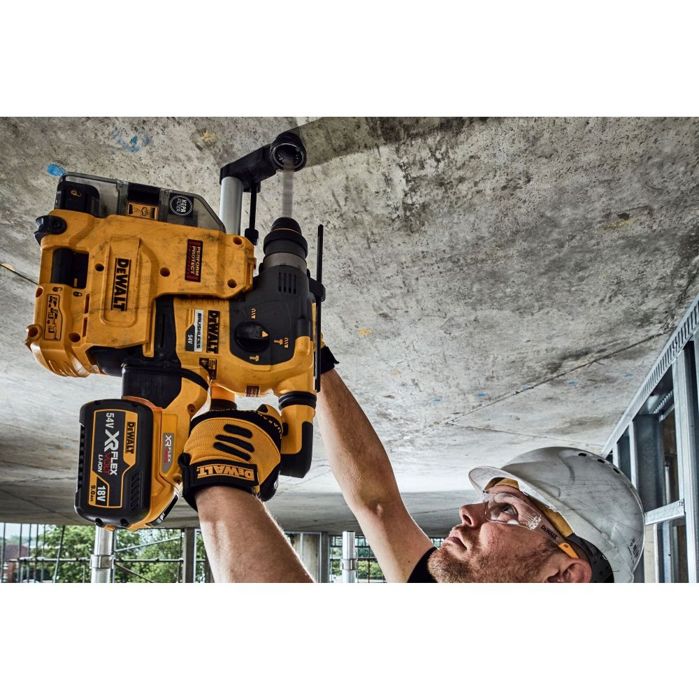 Аккумуляторный перфоратор DEWALT DCH335X2, 54 В, 3.5 Дж, 4480 уд/мин, с 2 АКБ 3 Ач и ЗУ, в кейсе (DCH335X2-QW)