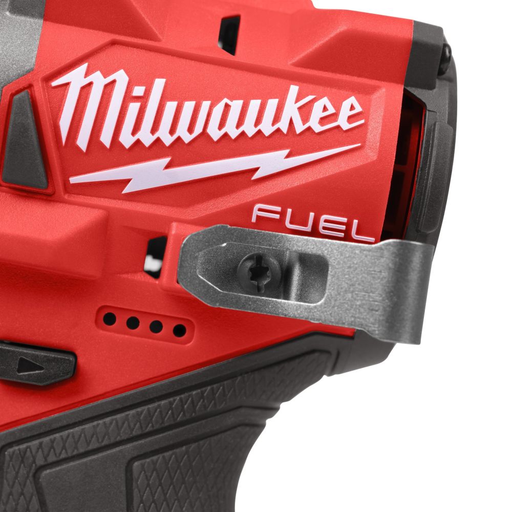 Аккумуляторная дрель-шуруповерт Milwaukee M12 FPD2-402X, 1550 об/мин, 22500 уд/мин, с 2 АКБ 4 Ач и ЗУ, в кейсе, 4933479869