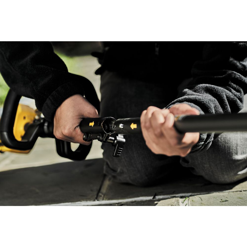 Аккумуляторный триммер (привод + насадка) DEWALT DCMAS5713X1, 54 В, 5400 об/мин, с АКБ 3 Ач и ЗУ (DCMAS5713X1-QW)