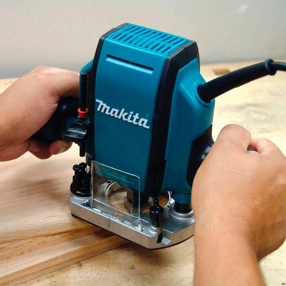 Вертикальный фрезер Makita M3601B, 900 Вт, 27000 об/мин, 35 мм