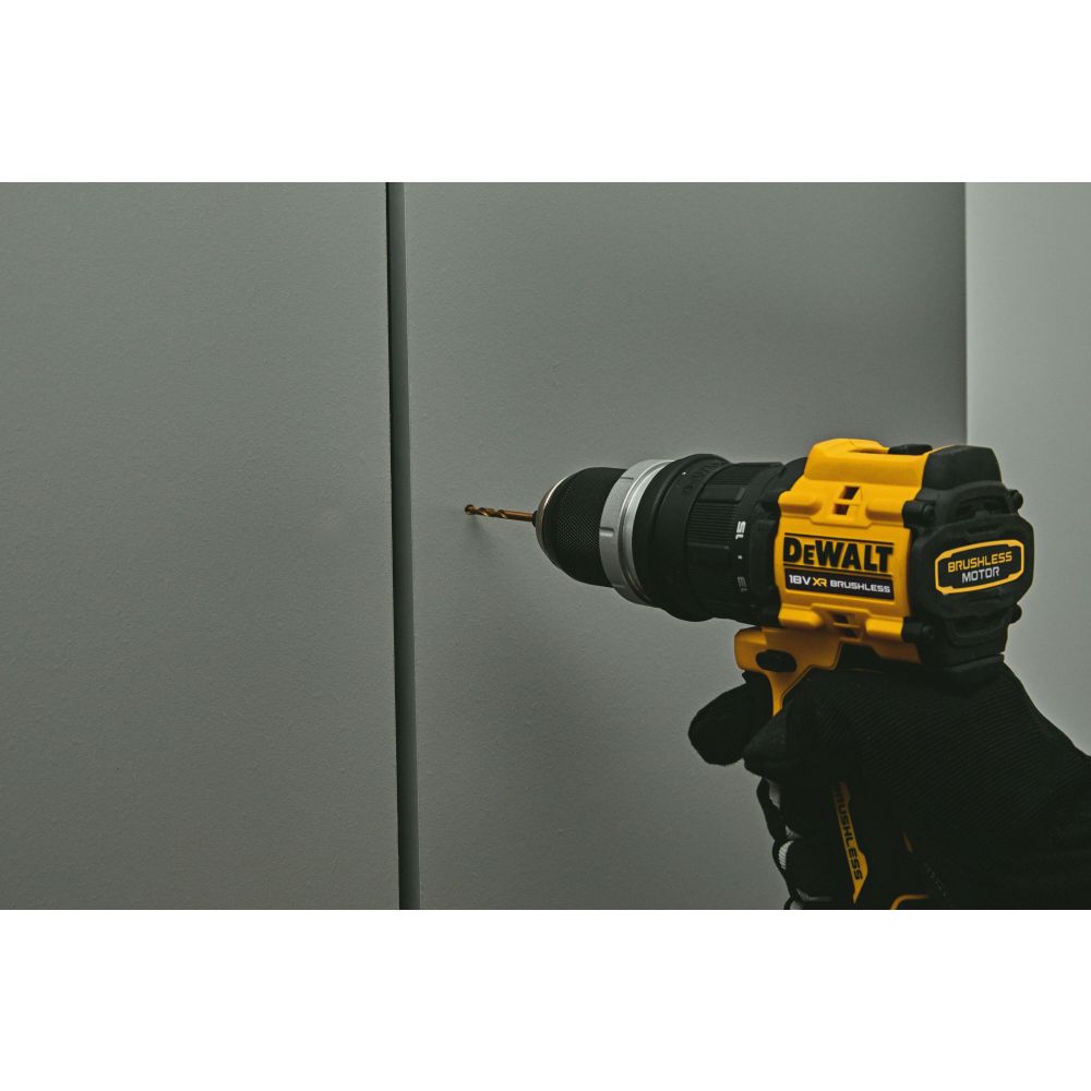 Аккумуляторная дрель-шуруповерт DEWALT DCD803NT, 18 В, 1650 об/мин, с комплектом насадок, в кейсе TSTAK (DCD803NT-XJ)