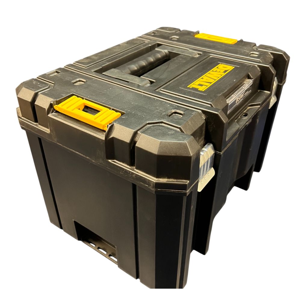 Ящик для инструмента DEWALT TSTAK DWST1-71195 (УЦЕНЕННЫЙ ТОВАР), 23 л