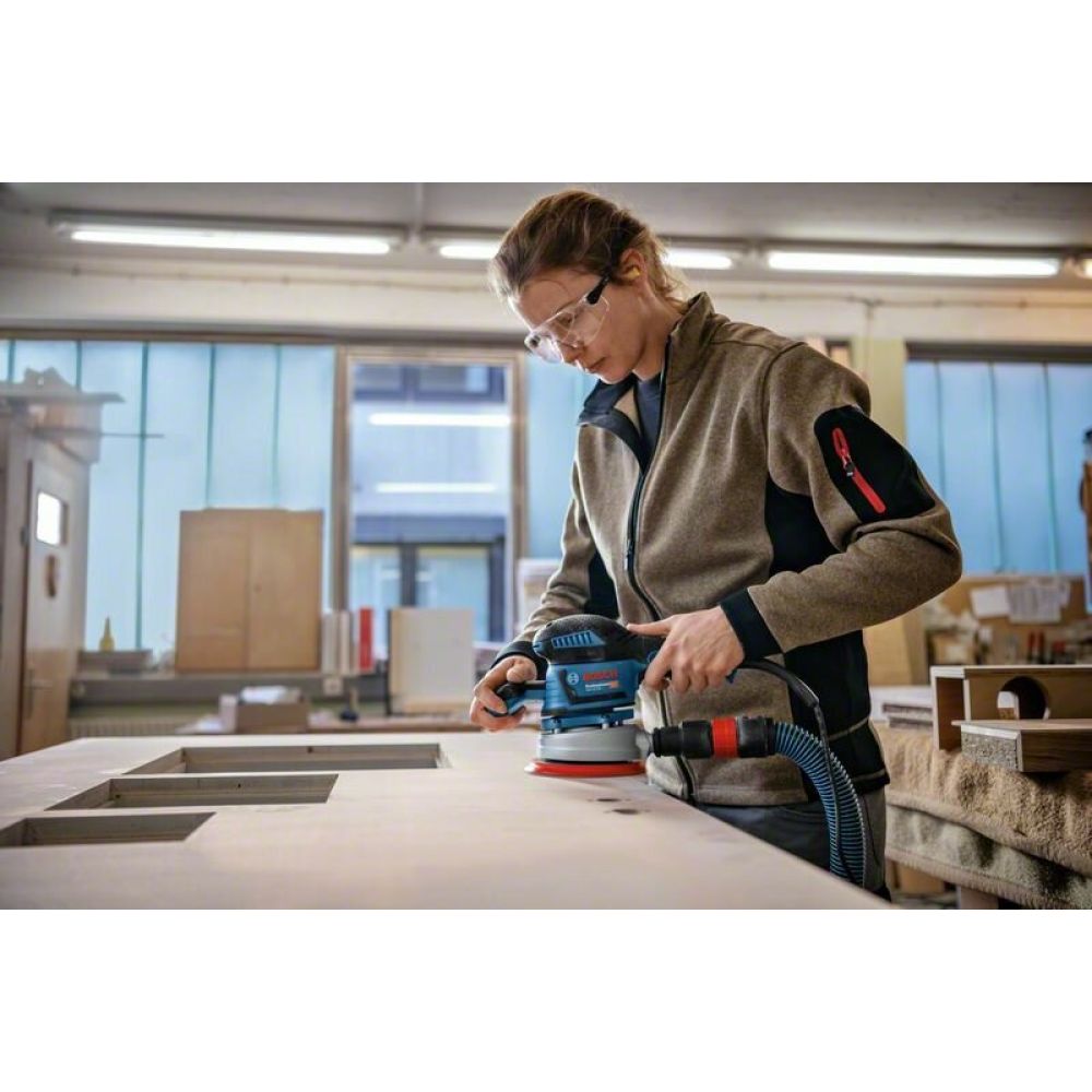 Эксцентриковая шлифмашина Bosch GEX 40-150 Professional (060137B202)