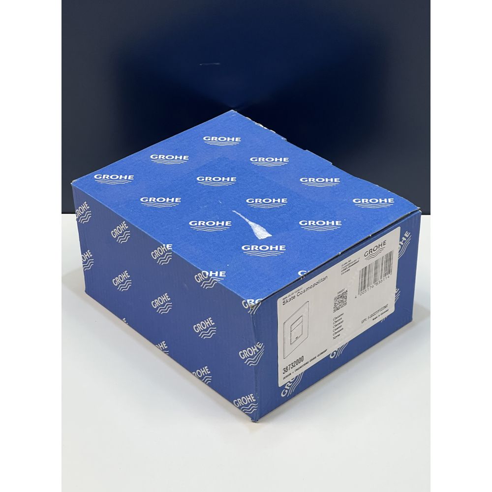 Панель смыва для унитаза GROHE Skate Cosmopolitan, 3 режима, хром (38732000/U), уцененный товар