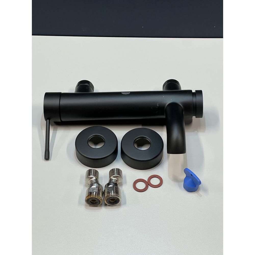 Смеситель для ванны GROHE Essence, фантомный черный (25250KF1), уцененный товар